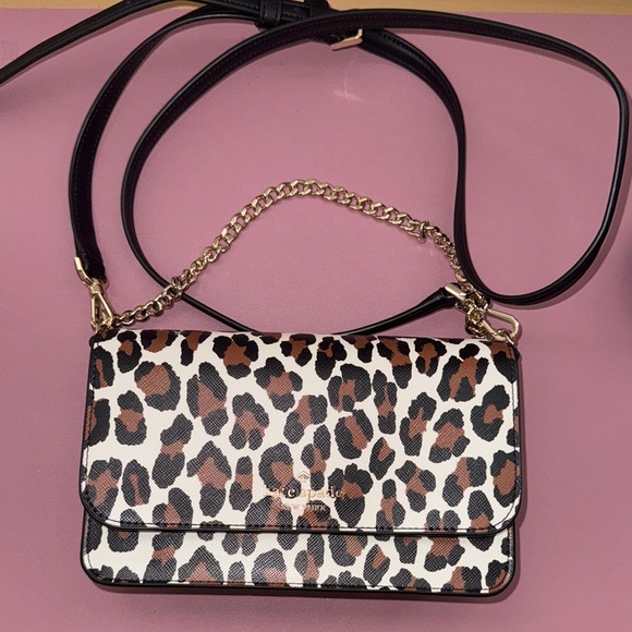 NWOTs Kate Spade Leopard Print Two Way Crossbody Bag with Gold Chain - Picture 7 of 9